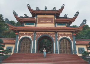 ĐỈNH THIÊNG YÊN TỬ – CHÙA BA VÀNG