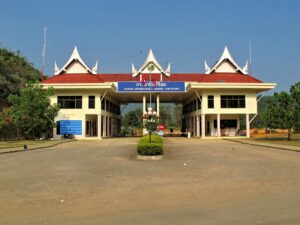 THEO DẤU CHÂN CON ĐƯỜNG TÂY TIẾN