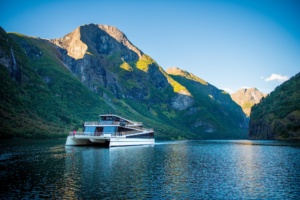 KHÁM PHÁ 4 NƯỚC BẮC ÂU – ICELAND
